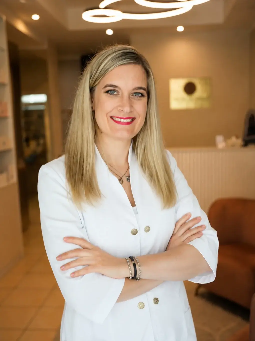 Sabrina Heinsohn, Kosmetikerin und Heilpraktikerin im House of Shido