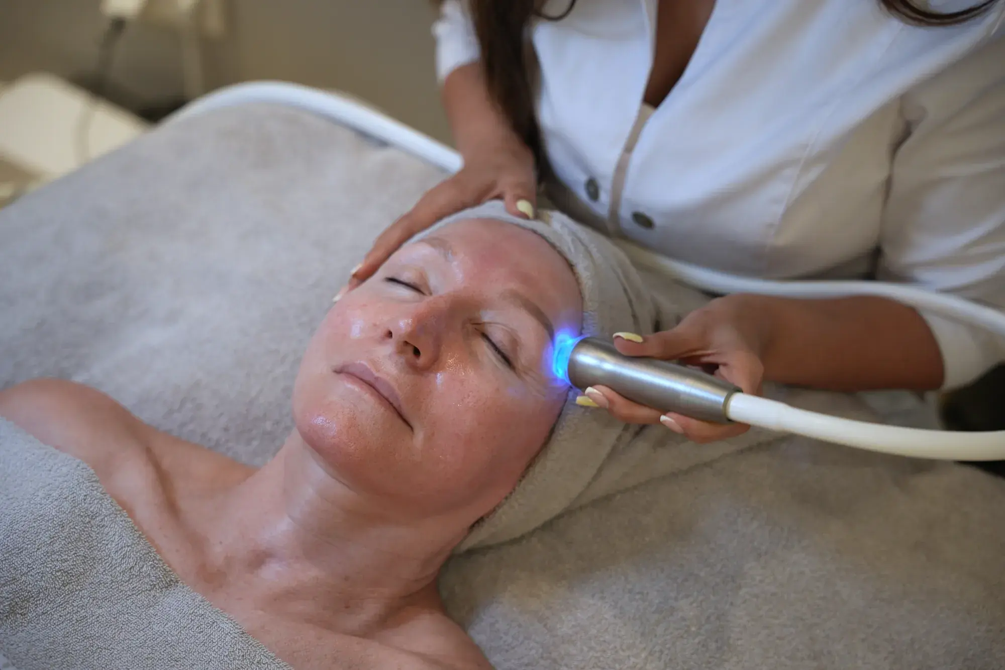 GlowSolution-Behandlung im House of Shido